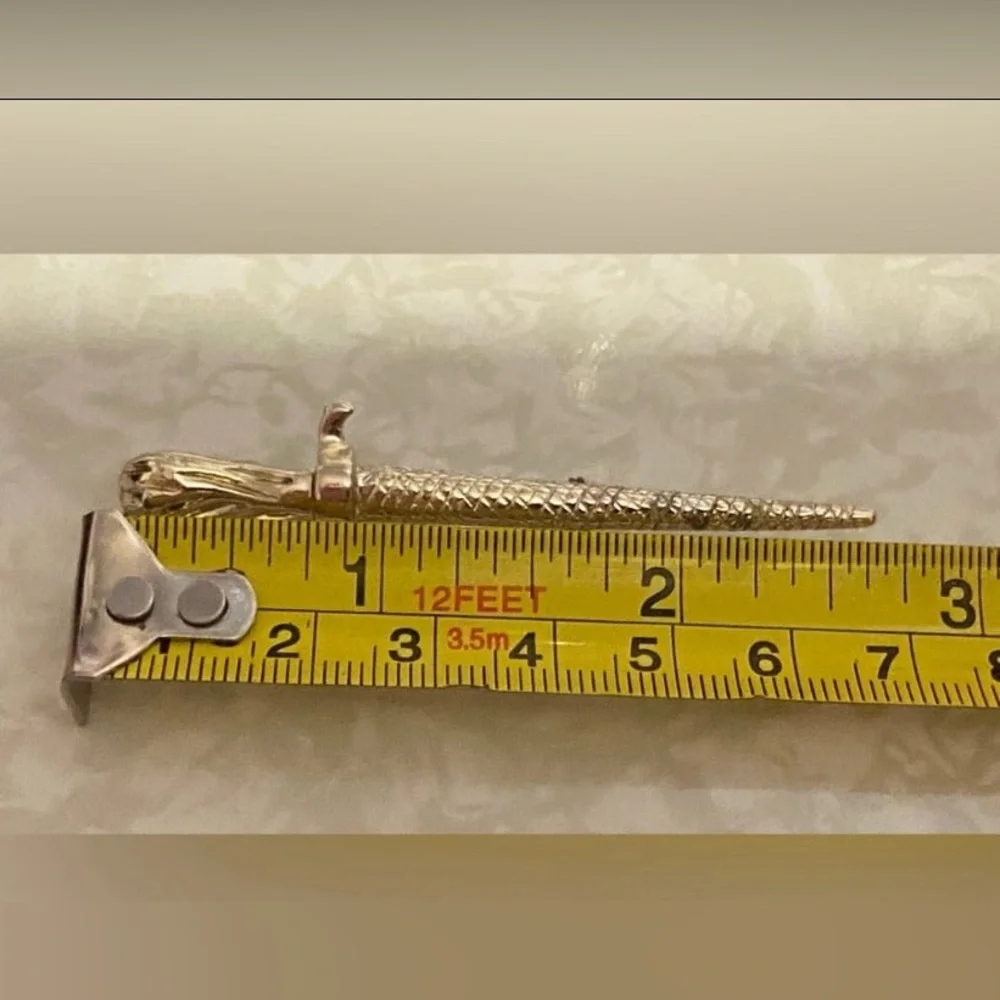 Vintage Silver Tone Sword Brooch #7568